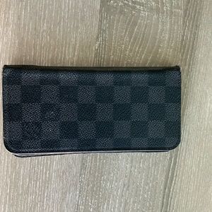 Authentic Louis Vuitton Cell Phone Case LV Damier Graphite